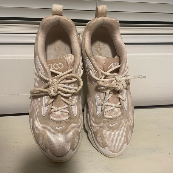 Nike Air Max 200 Light Pink Size 6 - Picture 4 of 5